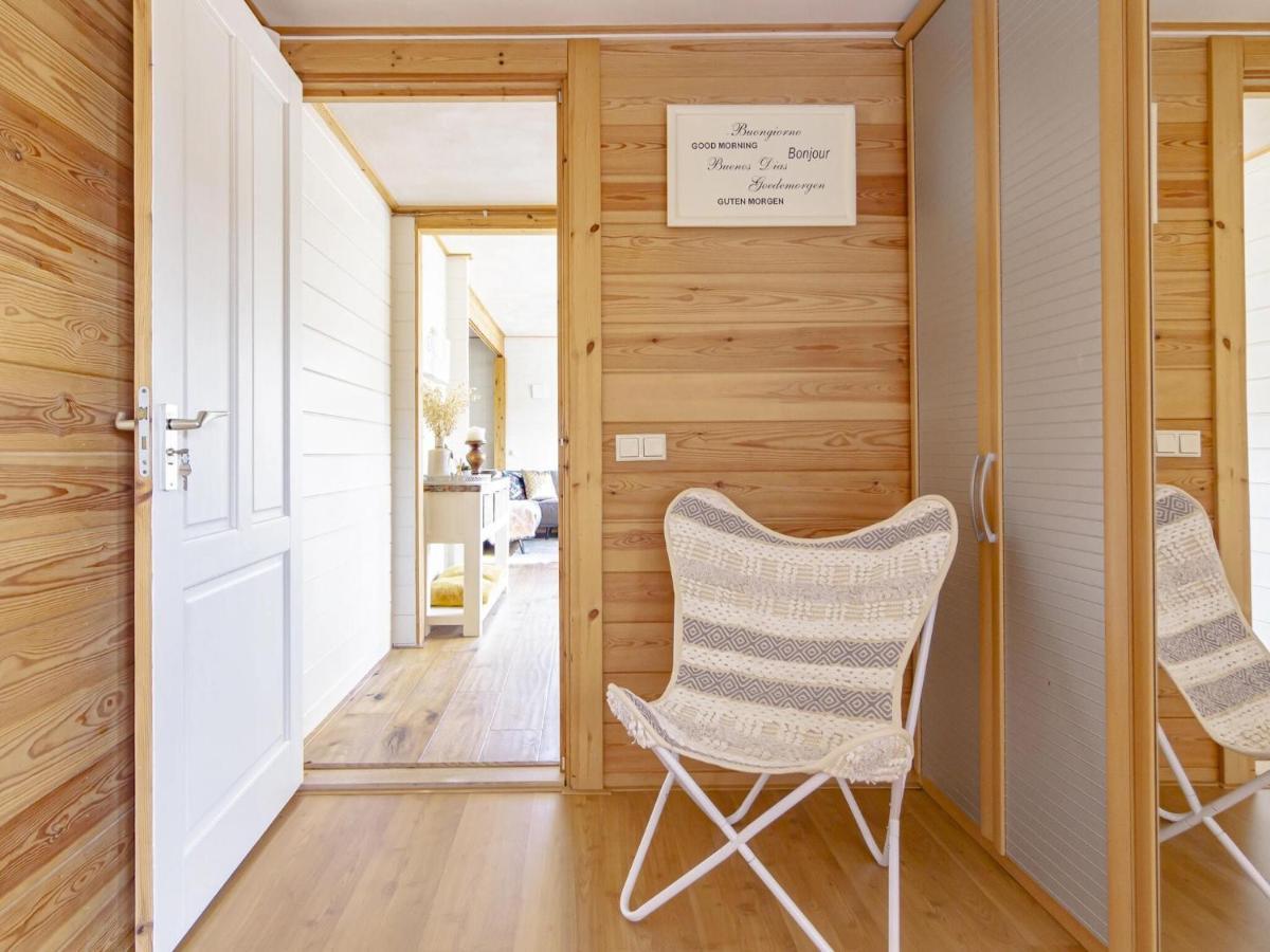Beautiful Holiday Home With Private Terrace Kropswolde Exterior foto